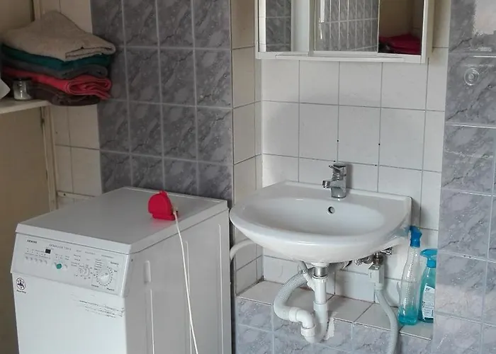 El Saheer アパート ピルマゼンス